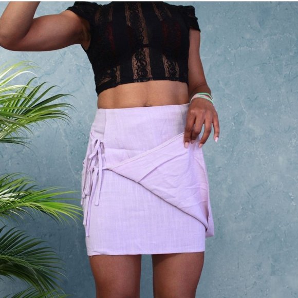 Nasty Gal Mini Skirt - Size 6 - Picture 2 of 3